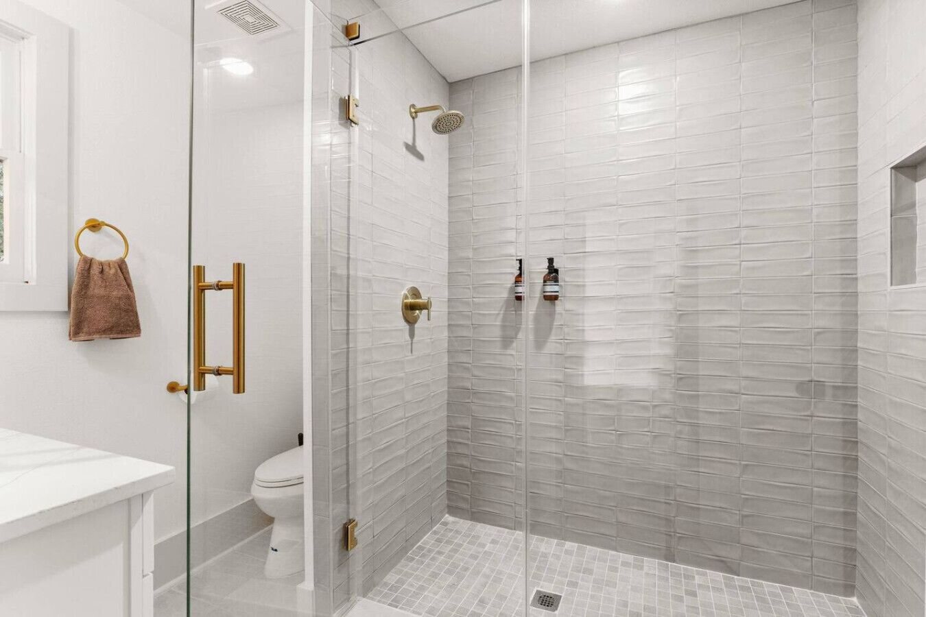 Hair dryer, towels