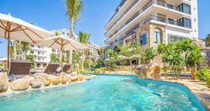 Outdoor pool, a heated pool