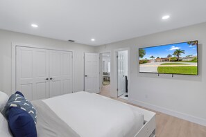 4 Schlafzimmer, Bügeleisen/Bügelbrett, kostenloses WLAN, Bettwäsche