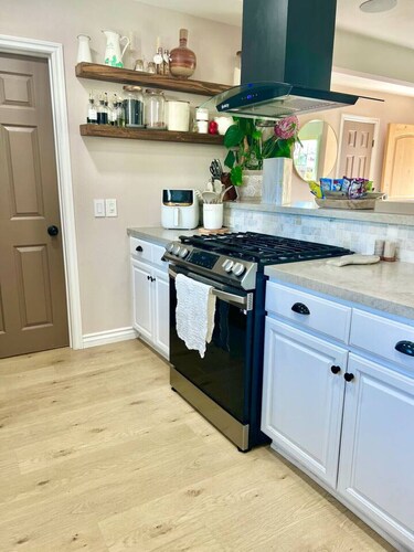 Luxury Home: LA, Big Bear & LV - 5 Mins to Mall