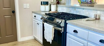 Luxury Home: LA, Big Bear & LV - 5 Mins to Mall