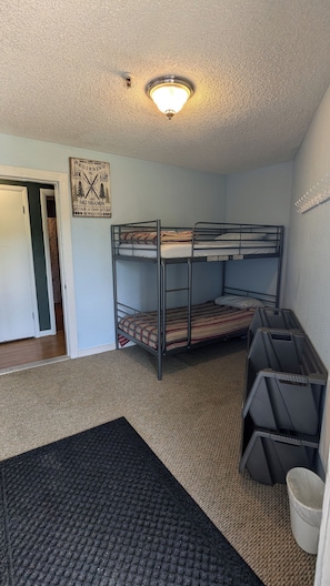 3 間睡房、Wi-Fi、床單