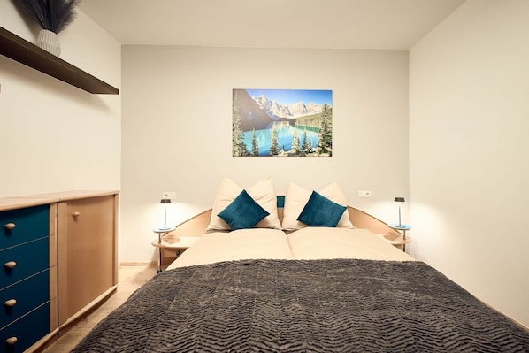 2 Schlafzimmer, Zimmersafe, Reisekinderbett, kostenloses WLAN