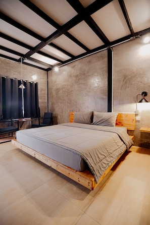 Habitación doble | Minibar con artículos gratuitos, wifi gratis, ropa de cama