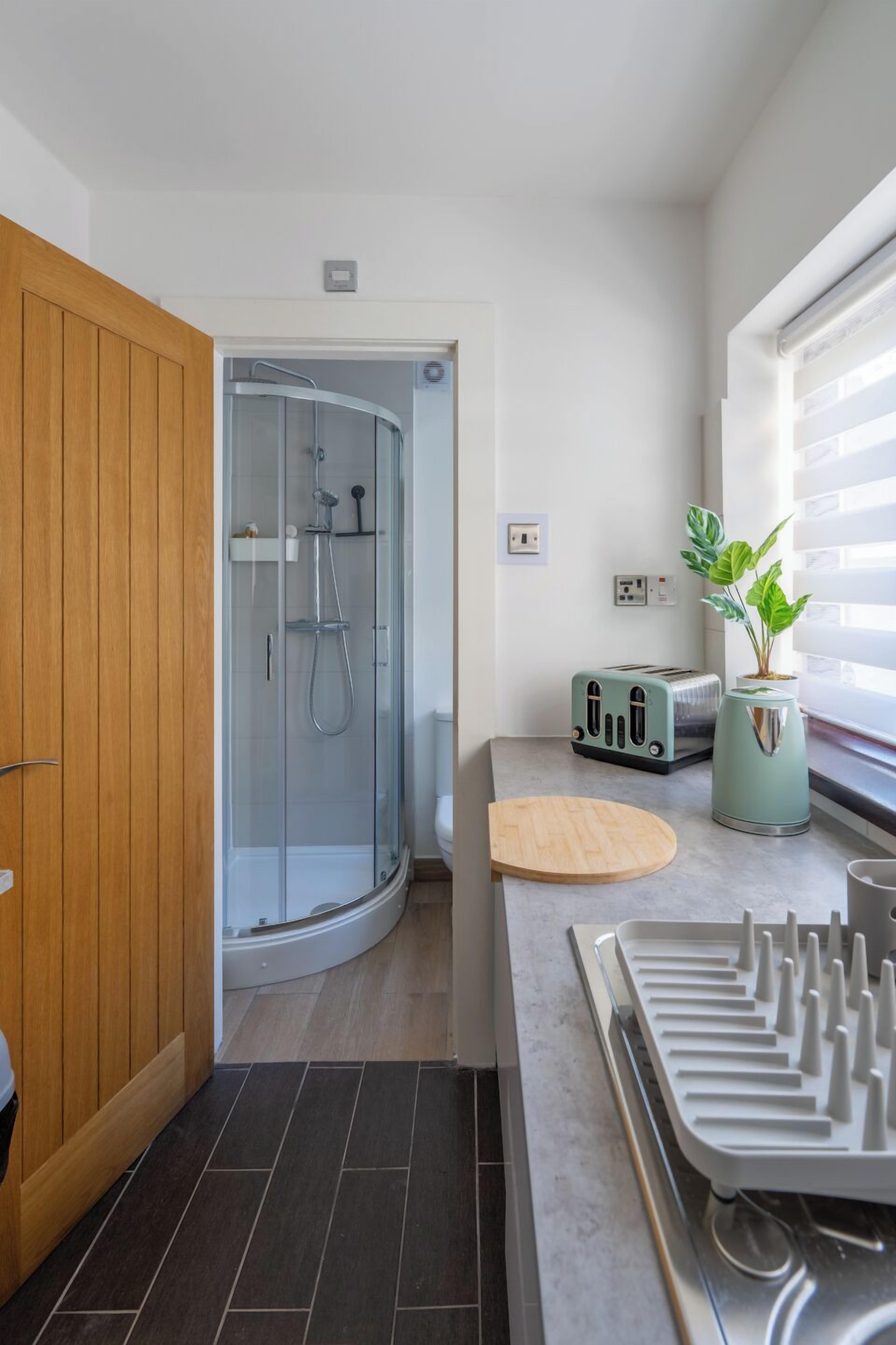 Douche, serviettes fournies