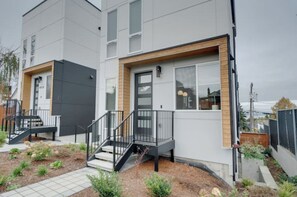 Exterior detail - Entire Home in West Seattle Junction! (Seattle)