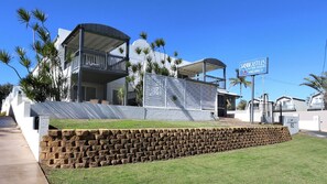 Exterior - Direct Oceanfront Unit - Step Right onto the Beach! (Bargara)