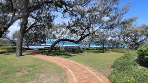 Outdoor dining - Direct Oceanfront Unit - Step Right onto the Beach! (Bargara)
