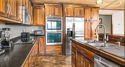Spacious 5-Bedroom Home with Stunning Views & Privacy, 10 Miles from downtown