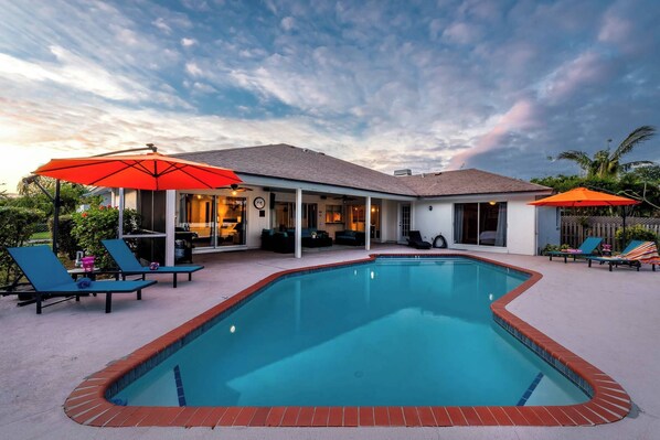 Pool