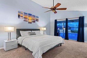 4 bedrooms, desk, iron/ironing board, travel crib