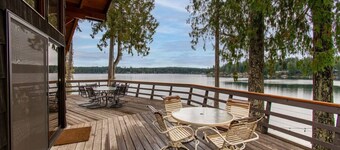Mason Lakeside A-Frame Cabin: Dock, Kayaks & Sauna