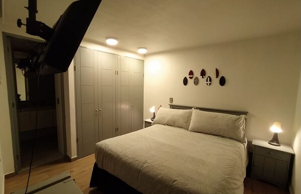 1 Schlafzimmer, Bügeleisen/Bügelbrett, WLAN, Bettwäsche