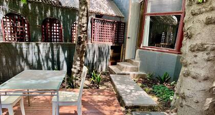 Quintessential Brunswick Retreat great location