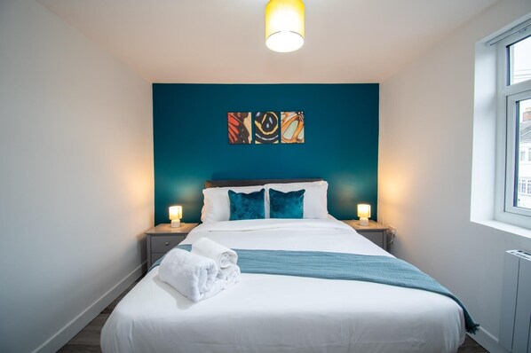 2 bedrooms, free WiFi, bed sheets - Nina’s Nest In Harborne (Harborne)