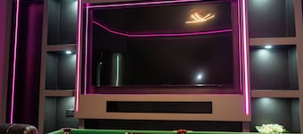 Sk Stays Luxury Home Jacuzzi Bath & Cinema Room V.I.P