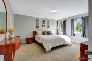 4 quartos, ferros/tábuas de passar roupa, Wi-Fi, roupa de cama
