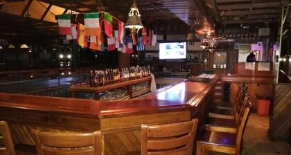 Cozy room with personnel cook and massager in lovely Caracas