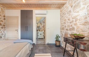 2 quartos, Wi-Fi de cortesia, roupa de cama