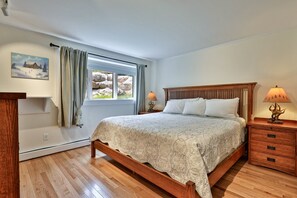 1 chambre, fer et planche à repasser, accès au Wi-Fi (inclus)