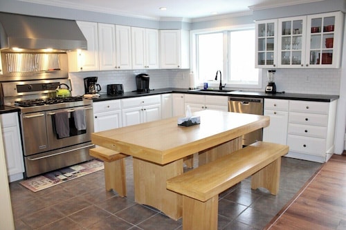 Trailside Village #3: Slopeside 1BR w/ Hot Tub and Sauna. Ski In/Out with Discounted Ski Rentals