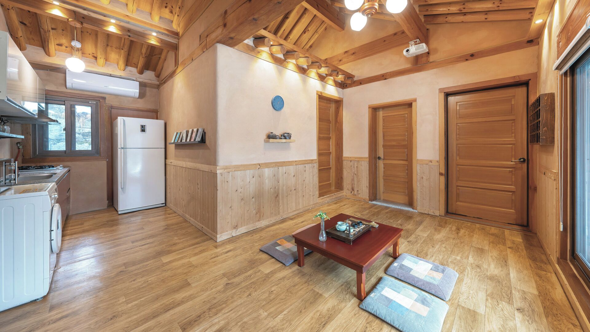 Basic Room, 1 Bedroom (Dog poop) | 1 bedroom, free WiFi