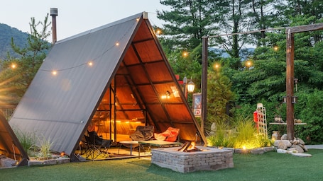 1 bedroom, free WiFi. Yangpyeong Vivaco Hanok Stay