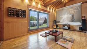 Basic Room, 1 Bedroom (Dog poop) | 1 bedroom, free WiFi