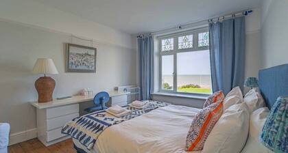 Westgate | Spectacular Sea Views | Log Burner | Sandy Beach 2 mins walk