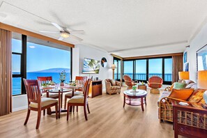 TV - Oceanfront with A/C, lanai, panoramic ocean views (Lahaina)