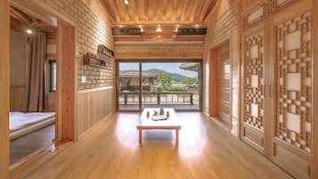 Basic Room, 1 Bedroom (Bokja's Room) | 1 bedroom, free WiFi