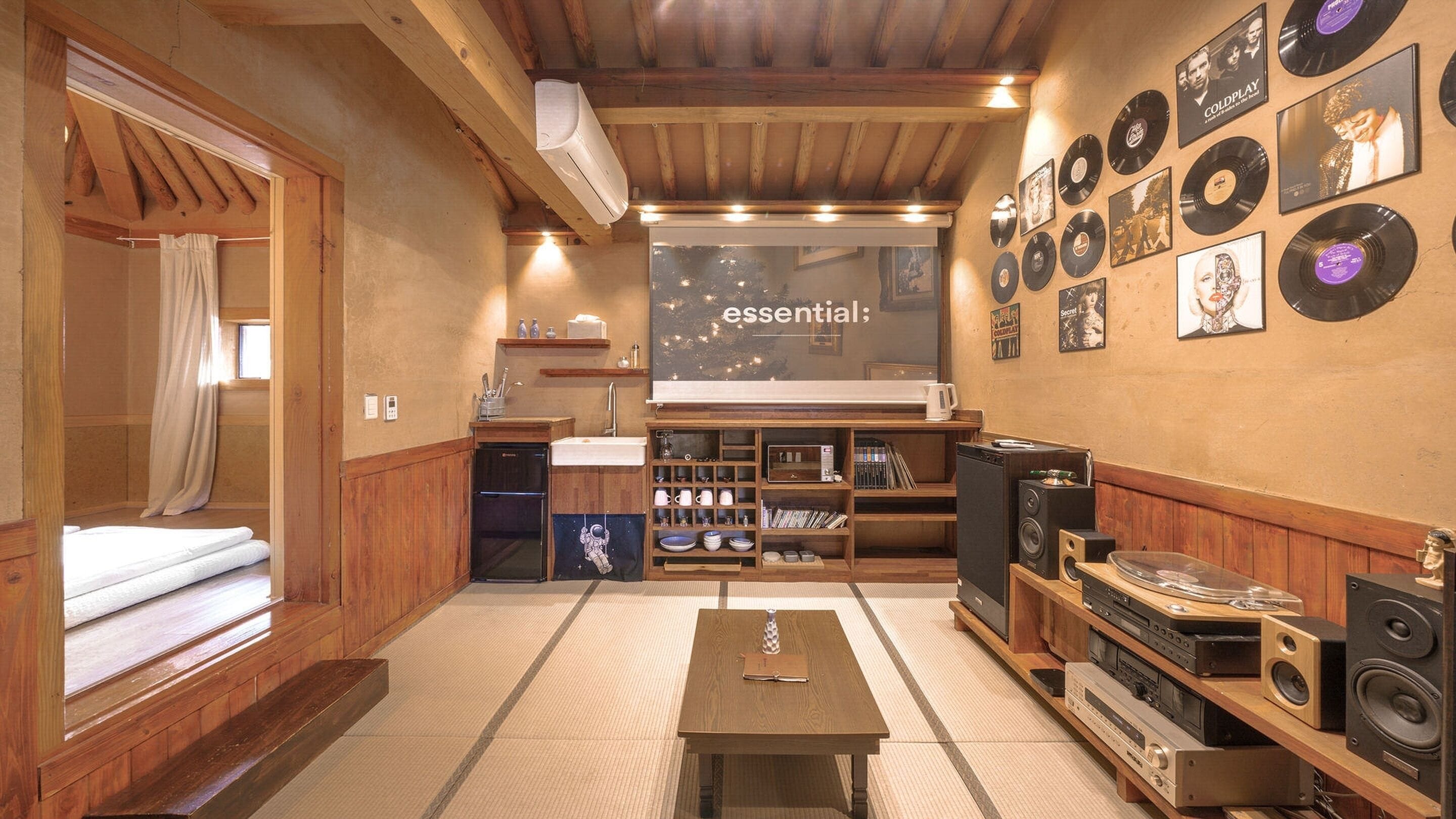 ห้องเบสิก, 1 ห้องนอน (Cheolhee's Room) | 1 ห้องนอน, Wi-Fi ฟรี