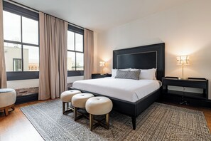 2 bedrooms, iron/ironing board, travel cot, free WiFi - 2BR Iconic Penthouse Living + Private Patio | The Mayfair (New Orleans)