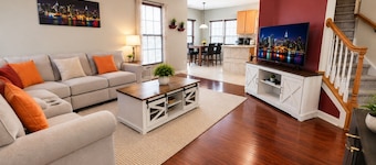 Value Packed! 6 bed home with garage in Charlotte