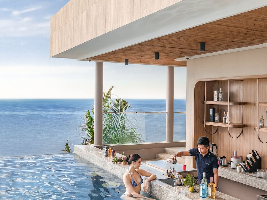 2 piscinas al aire libre, cabañas de piscina gratuitas, sombrillas