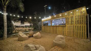 Beach bar