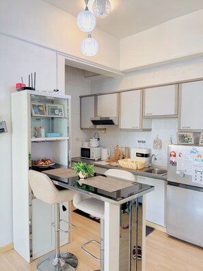 Comfort Apartment, Balcony, City View | Private kitchen | Fridge, microwave - Melaka Mahkota Unit (Malacca City)