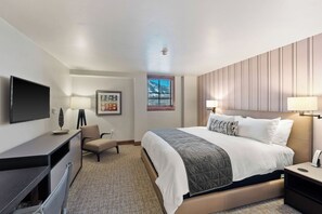 3 soverom, skrivebord, strykejern/-brett og wi-fi (inkludert)