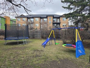 Children’s play area – outdoor - Stay & Play - Central Family Friendly (Calgary)