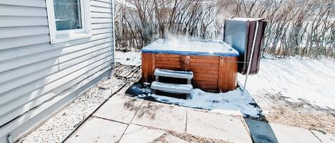 مغطس سبا خارجي