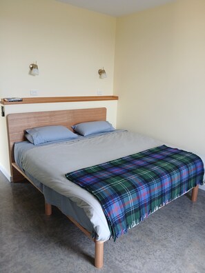 Unit 2 - Blue Wren | Premium bedding, bed sheets