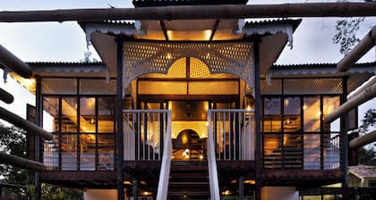 Bagas Zakariah Orchard Lodge