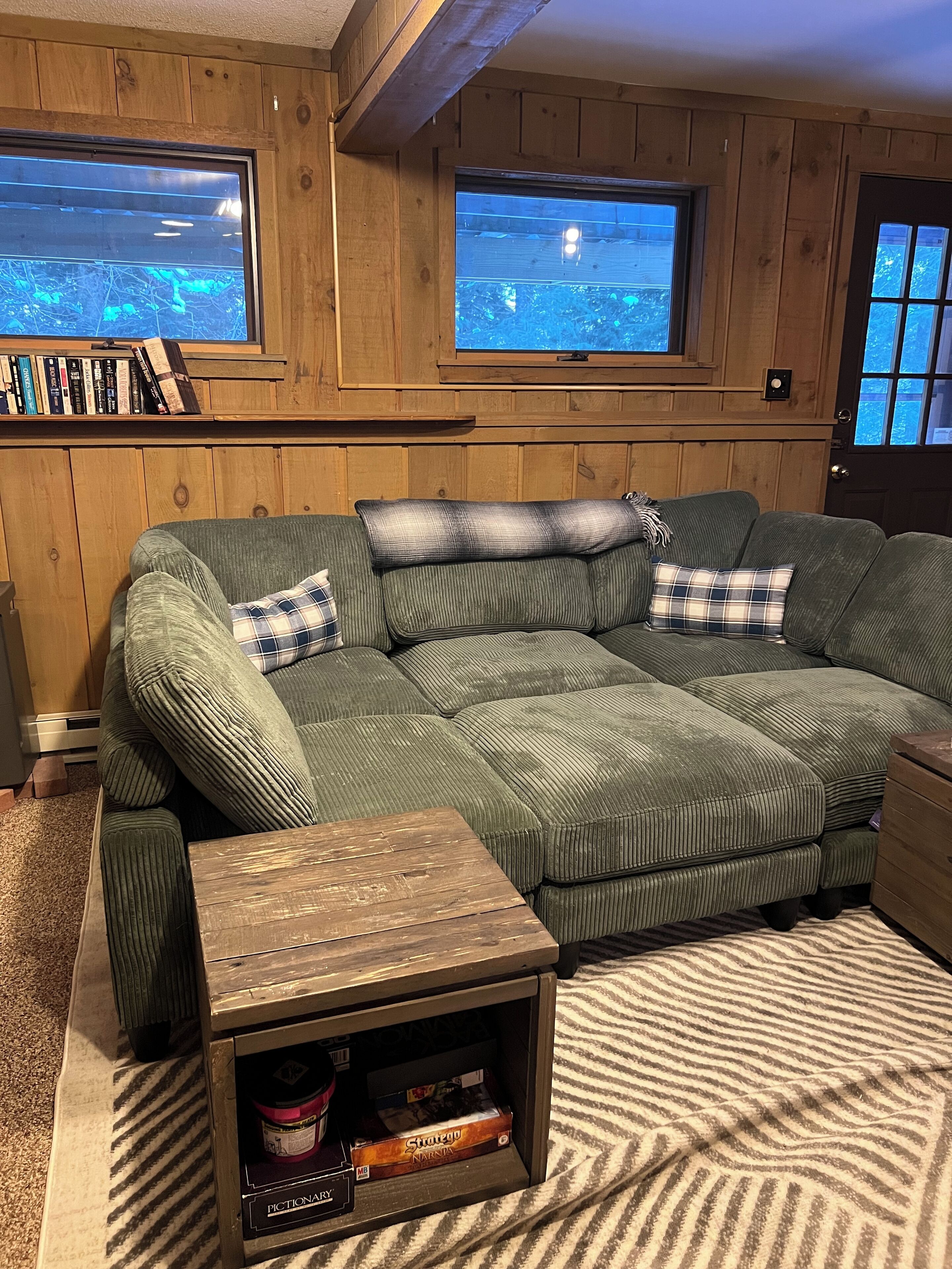 Brookside 3 Level Cabin With Amenities Near Mt Snow Ski - Fireplace 3 Full Baths - Vermont