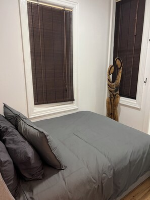 1 habitación, wifi y ropa de cama