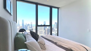 2 bedrooms, in-room safe, iron/ironing board, free WiFi