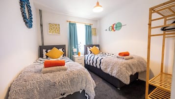 2 bedrooms, iron/ironing board, free WiFi, bed sheets