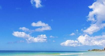 Siesta Key Cottage – Best Value! Just Cross the Street to the Gulf!