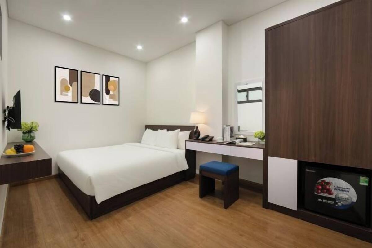 Premium bedding, down duvets, memory-foam beds, minibar