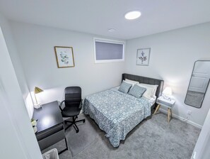 2 dormitorios, escritorio, tabla de planchar con plancha y wifi gratis