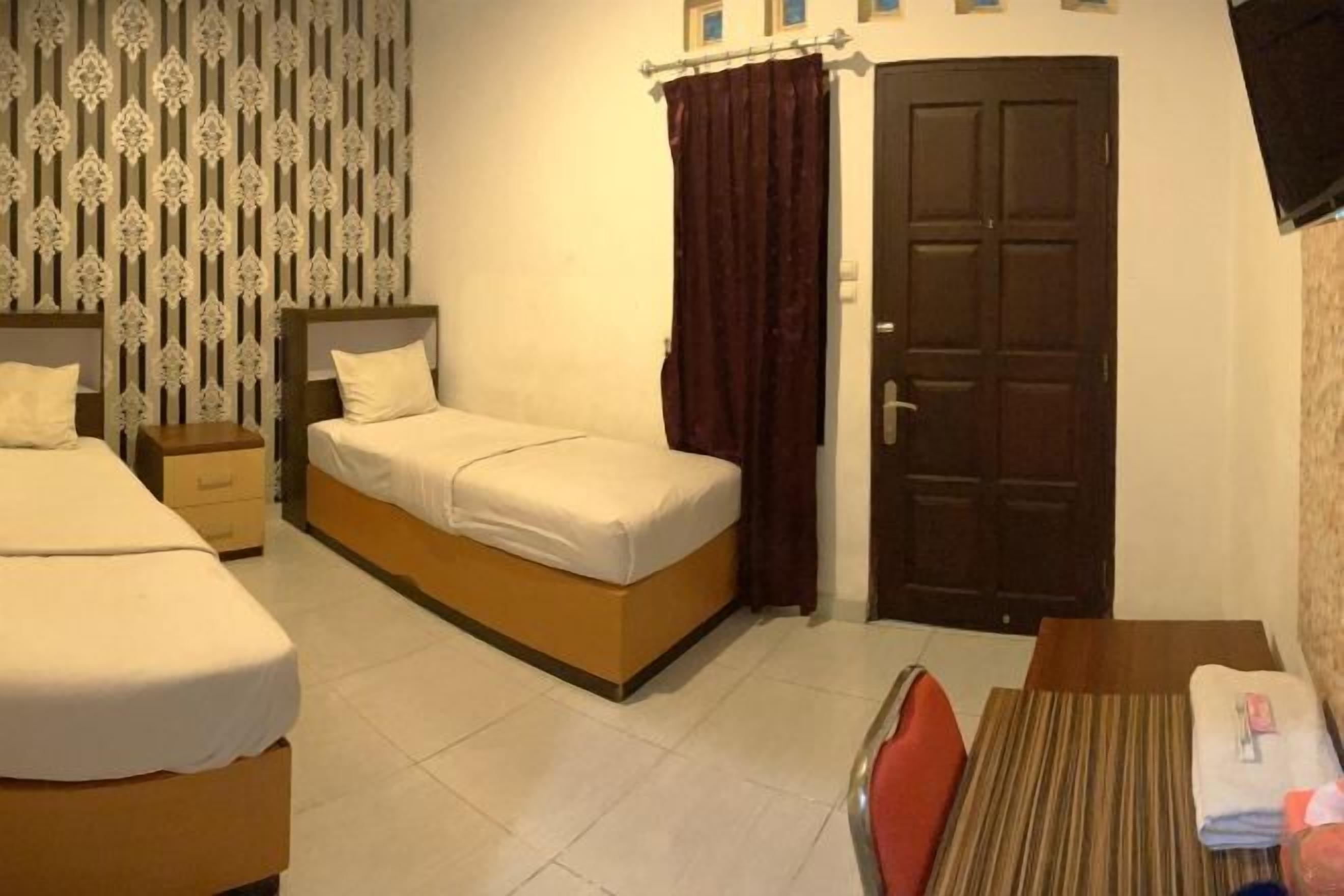 Skrivebord og wi-fi (inkludert)